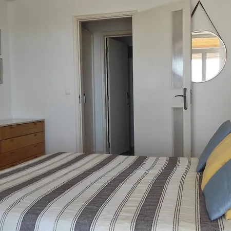 Moderne Mit Balkon Und Meerblick Apartment *