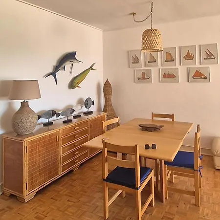 Moderne Mit Balkon Und Meerblick Apartment Portimao