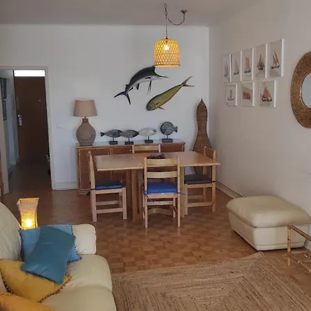 Apartment Moderne Mit Balkon Und Meerblick Portimao